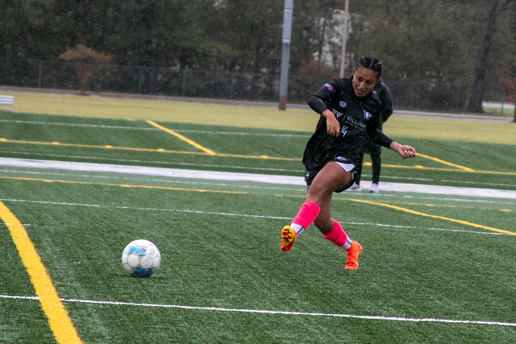 Lady Eagles Set Single-Game Scoring Record in Win Over Mustangs