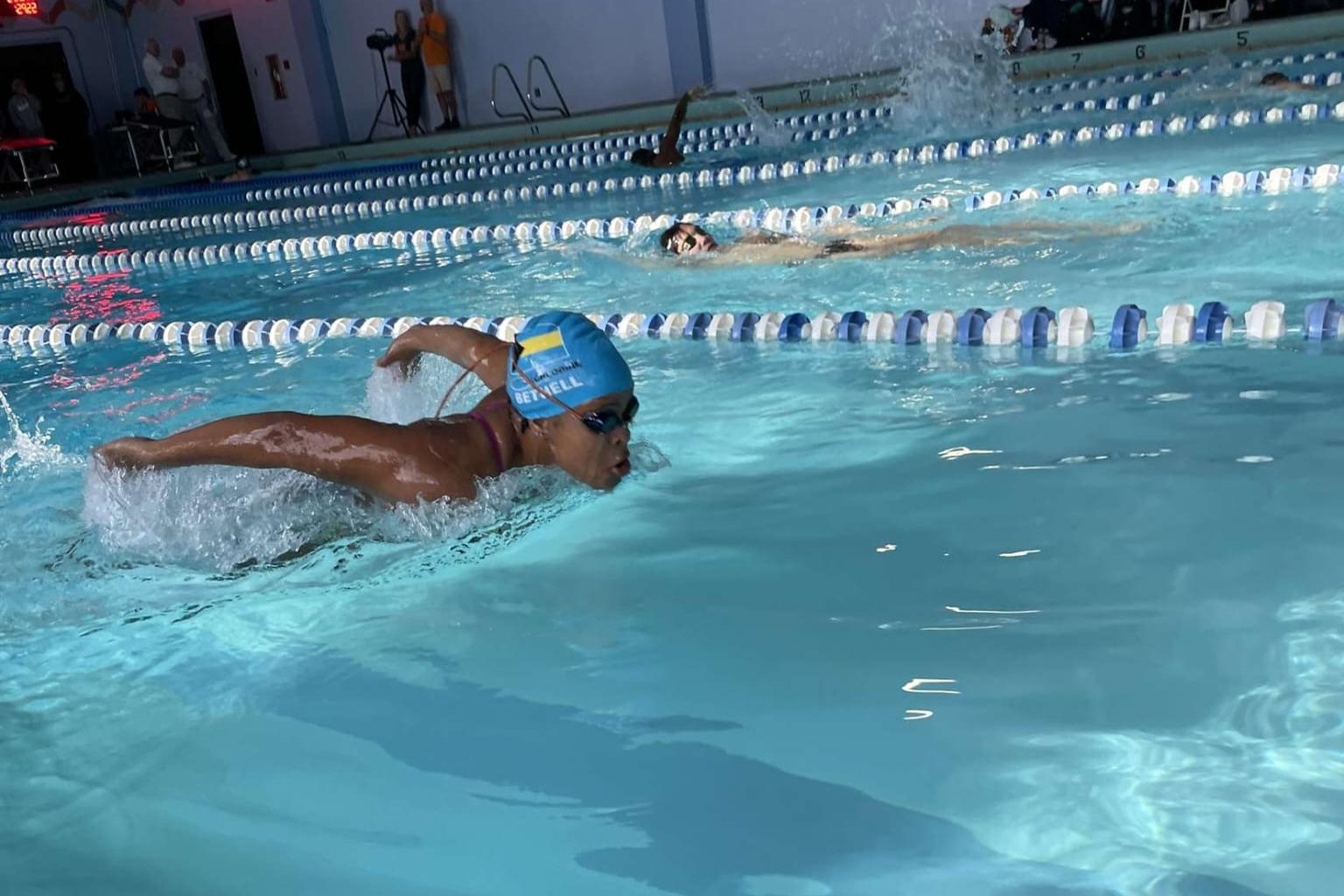Swimming Competes at UT-Southern